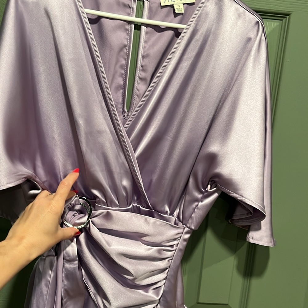 Dress - Picture 3 of 4